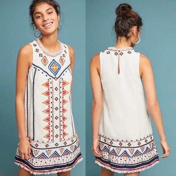 Anthropologie Akemi + Kin Reagan White Boho Embroidered Shift Mini Dress Size 0 - Picture 1 of 14